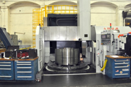 Large 8' Vertical Boring Mill With Live Tooling